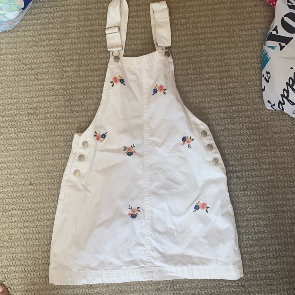 Cream colored floral Jean skirtall